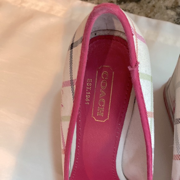 COACH tennis shoe wedges in classic multicolored tattersall tartan print. Size 8 - Picture 8 of 10
